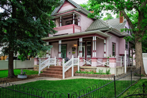 Picture of Rose Victorian house.