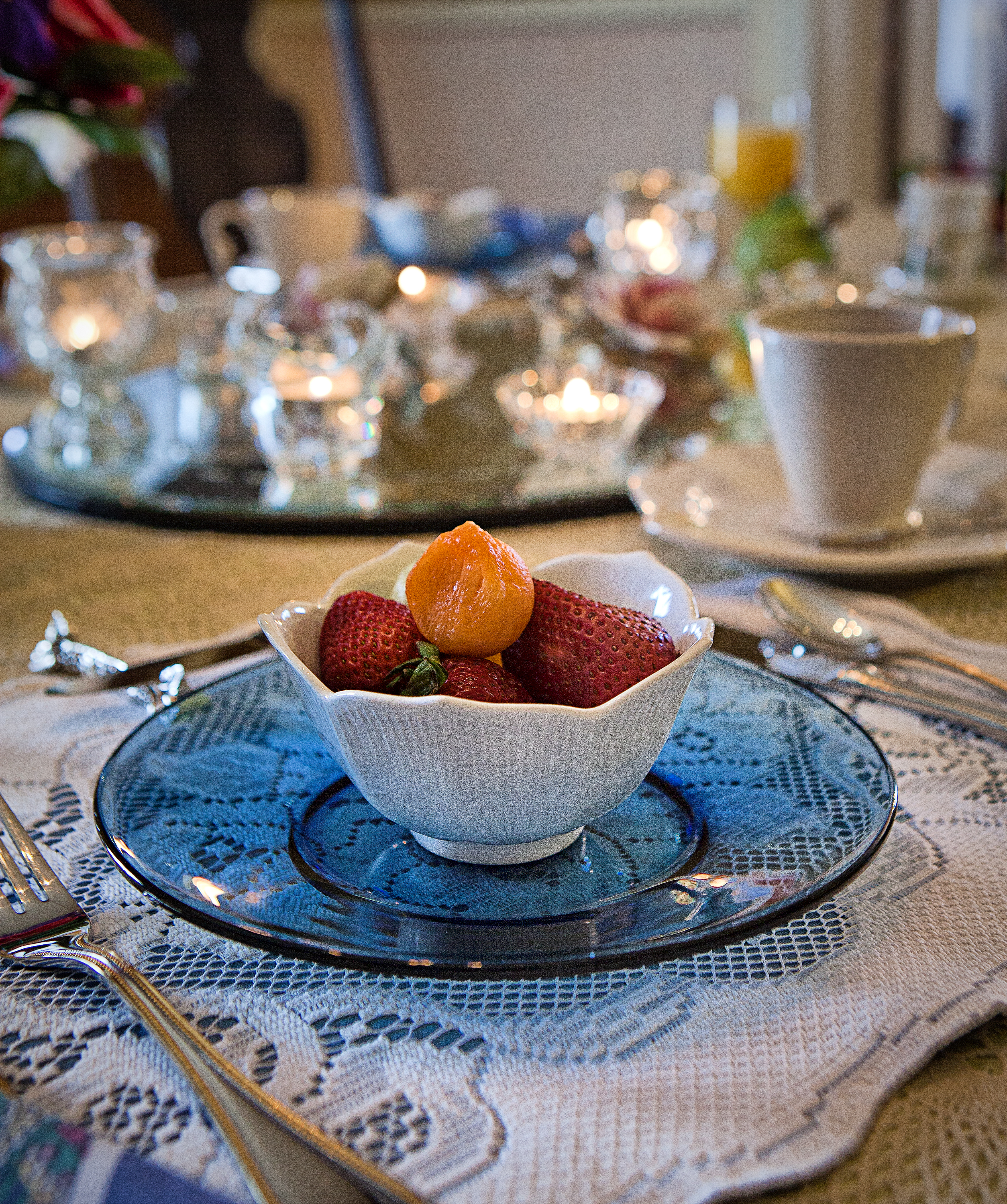 Picture of a bowl of fruit.